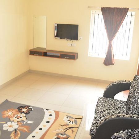 Jp Nivaas Guest House Mayiladuthurai Ngoại thất bức ảnh